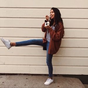 Meet your Posher, Destiny